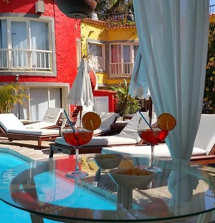Hotel Pasion Tropical - Gay Only (adults Only) 3*